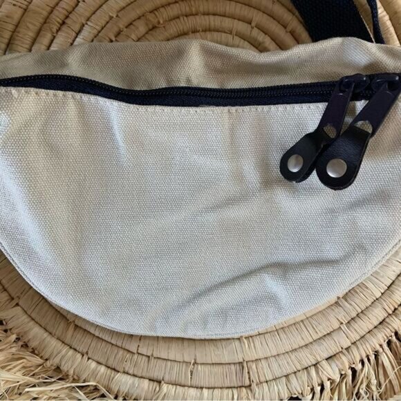 DISNEY Vintage Remember Magic 25th Anniversary 1971 1996 Belt Bag Fanny Pack - Picture 11 of 15